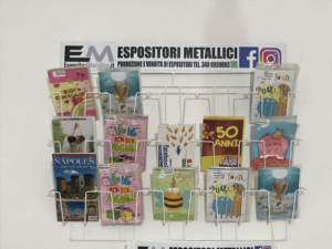 ESPOSITORE A PARETE 15 TASCHE CON LAMIERA PORTALOGO